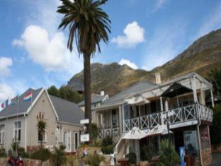 Simon's Town Cama Y Desayuno | Boulders Beach Hotel, Cafe and Curio shop
