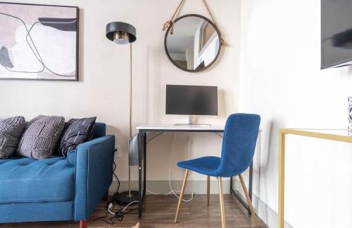 Richardson Apartamento | Boulevard Stays Luxurious 1BR Suite Pool Parking Gym Access