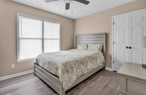 Fayetteville Casa | Bountiful Barley Travel Home