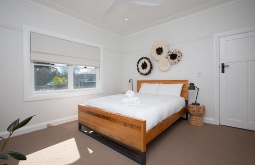 North Tamworth Casa | Bounty on Bligh