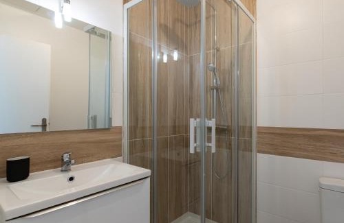 Bourgoin-Jallieu Apartamento | Bourgoin T2 proche Gare Netflix Tout Confort