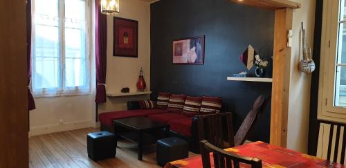 Bourgueil Apartamento | Bourgueil - Grand appartement proche CNPE Chinon