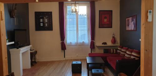 Bourgueil Apartamento | Bourgueil - Grand appartement proche CNPE Chinon