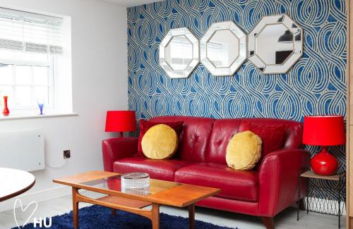 Hull Apartamento | Boutique 2bdrm Suite on Marina- 203