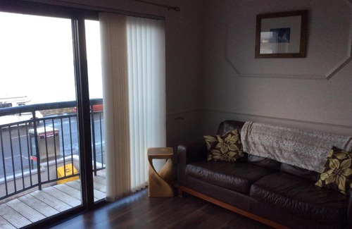 Newcastle Apartamento | Boutique Apartment by the Irish Sea