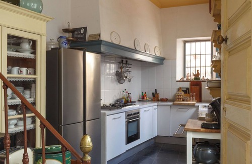 Pizarra Casa | Boutique back house in Andalusian town home in wonderful Pizarra with AC