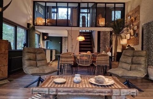 Rheezerveen Casa | Boutique Bungalow 2 met sauna, hottub en boskas
