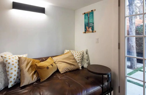 Laurel Canyon Cabina | Boutique Cabin in Laurel Canyon .
