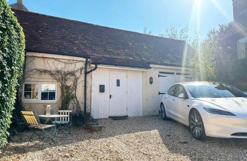 Kintbury Casa | Boutique Cottage in the Heart of Kintbury