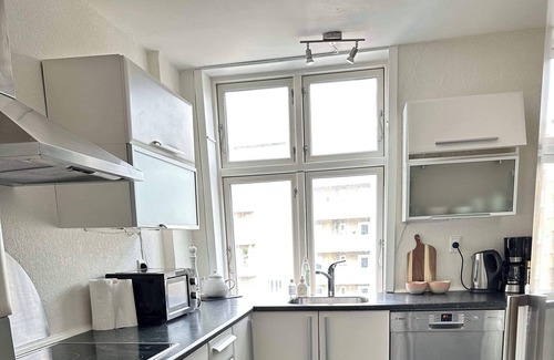Aalborg Apartamento | Boutique flat in the heart of Aalborg - parking