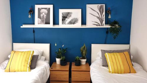 St. Dunstan's Apartamento | Boutique Home from Home