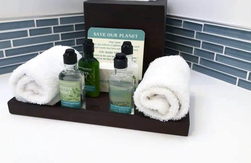 Old Towne Apartamento | Boutique Hotel 2 Queen Room Minutes From The Beach!
