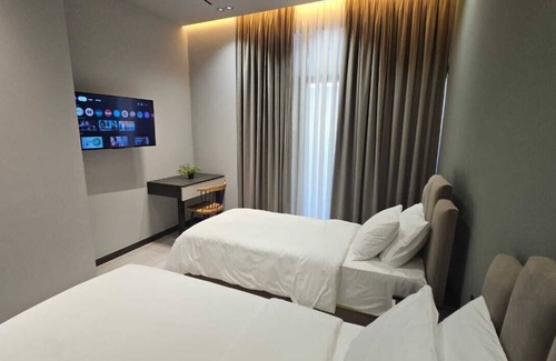 Shkoder Hotel | Boutique Hotel The Roots