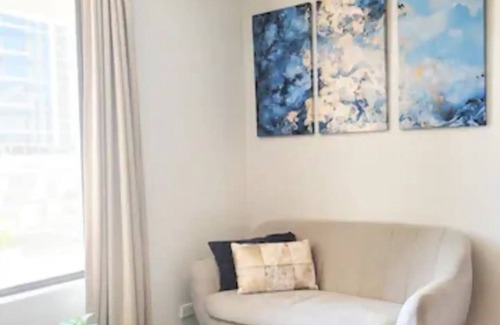 Perth Central Business District Hotel | Boutique Studio 407 Perth CBD Free HighSpeed Wi-Fi