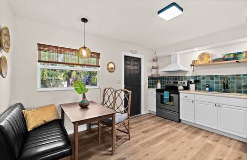 Indian Harbour Beach Casa | Boutique Style Quadplex/4 Apts/Walk to beach/Pet friendly