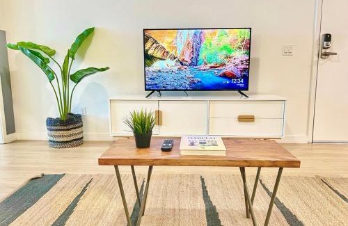 East Village Apartamento | Boutique Suite In Downtown San Diego