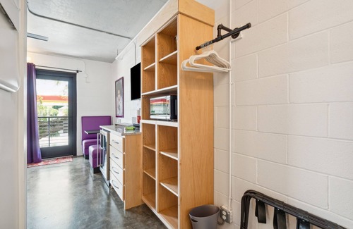 Folly Beach Hotel | Boutique Vera Hotel Room 201: King Room in the Heart of Folly Beach