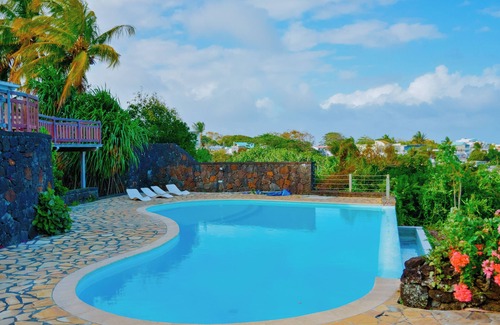 Trou d'Eau Douce Villa | Villa boutique en las rocas con desayuno, playa y piscina
