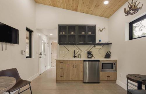 Grant Casa | Bow & Arrow Creekside Sauna Cold Plunge