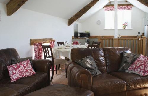 Sticklepath Casa | Bowbeer Barn