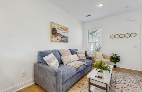 Goose Creek Casa | Bowen Village 2003