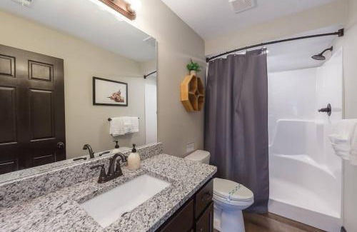 Wears Valley Casa | Bowling Pickleball Pool Games Mtn View Terrific Location
