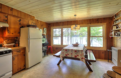 Rangeley Casa | Boyd - Casa rústica pero espaciosa en el lago Mooselookmeguntic