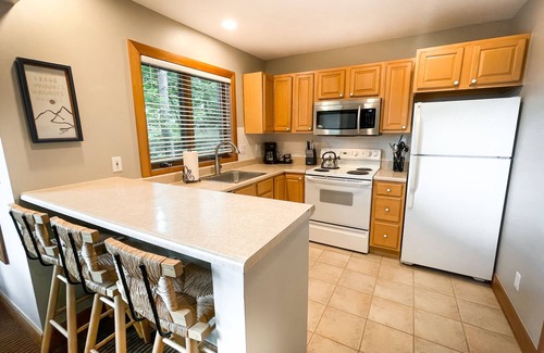 Boyne Falls Condominio | Boyne Mountain, Disciples Ridge Condo, Sleeps 18