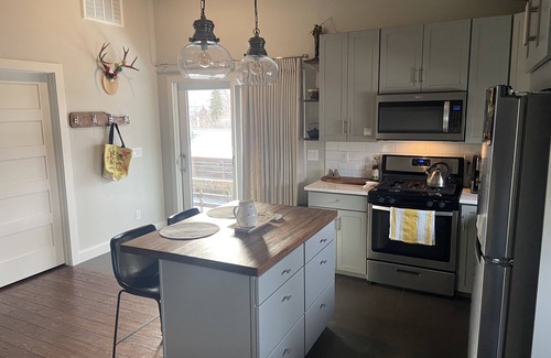 Bozeman Casa | Bozeman Beehive