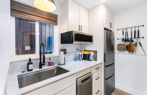 Blaine Casa | BPD04 - Covelet Hideaway