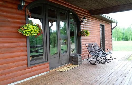 Kuldiga Casa | Brīvdienu māja Amatnieki
