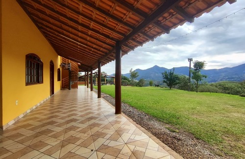 Cachoeiras de Macacu Cabaña | Farm for 13 people, with swimming pool, gourmet area