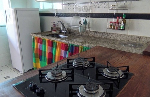 Cachoeiras de Macacu Casa | House with 2 bedrooms, barbecue and garage. Close to the river. Pets accepted!