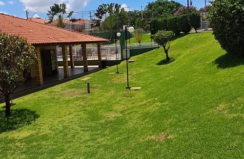 Ribeirao Preto Condominio | Ideal condominium house in Agrishou fair. Total security and easy access. Noble.