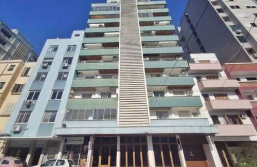 Centro Historico Apartamento | Cozy and complete loft in the heart of Porto Alegre – next to Gasômetro
