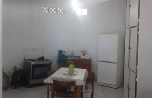 Cidade da Crianca Cabaña | Alugo Casa NA Praia Grande Próximo AO Centro DE Mongaguá Acomoda ATE 15 Pessoas