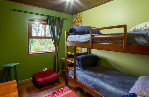 Colinas Capivari Casa | Romantic and Cozy House in Alto do Capivari, good internet