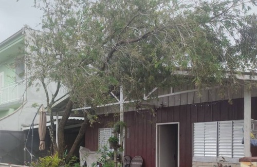 Praia Grande Casa | Loft style house 300m from Praia Grande and 1000m from Enseada in São Francisco do Sul
