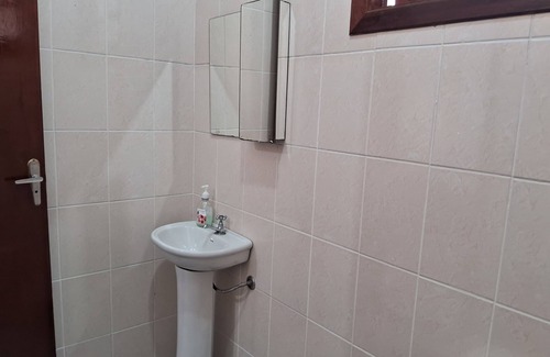 Vargem Grande Paulista Casa | Suíte Aconchegante em Vargem Grande Paulista