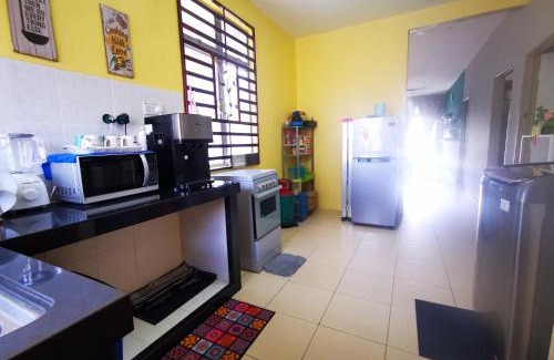Kampung Bukit Rangin Casa | BR Guesthouse Kuantan