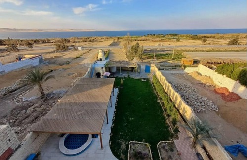 Yusuf as-Sidiq Casa | BR Lake View Villa - Tunis village