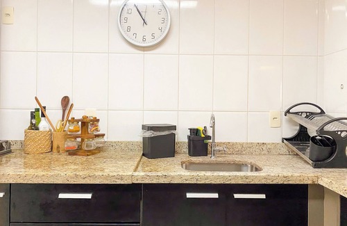 Barra do Sahy Casa | Paradise House with heated Jacuzzi and beach service