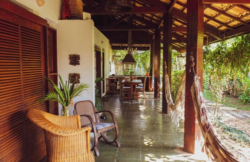 Barra do Sahy Casa | House of the Rising Sun in Barra do Sahy