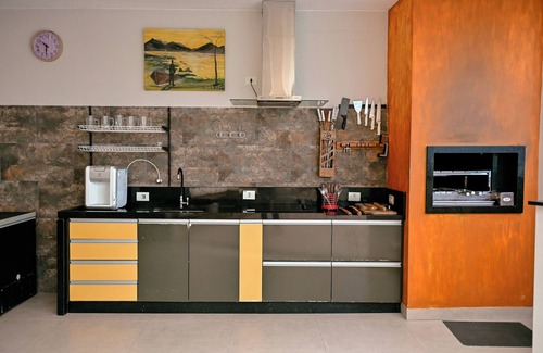 Praia das Cigarras Casa | House with view to IlhaBela - Heated SPA pool - Beach Tennis court