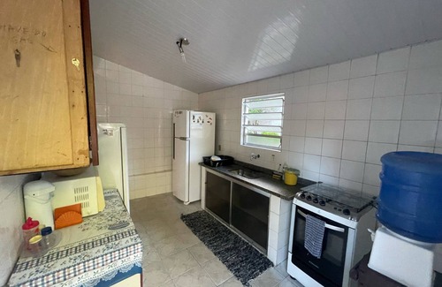 Boicucanga Beach Chalet De Esquí | Large house one block from Boissucanga beach