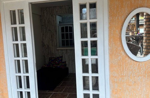 Recreio dos Bandeirantes Chalet De Esquí | Zuzu's Corner Chalets