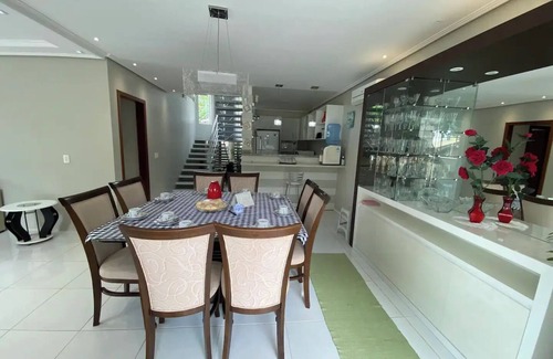 Florianopolis Casa | HIGH STANDARD HOUSE IN FRONT OF THE BEACH WITH POOL