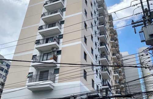 Sao Cristovao Apartamento | Charming studio in beautiful São Cristóvão Rio de Janeiro with AC, WiFi