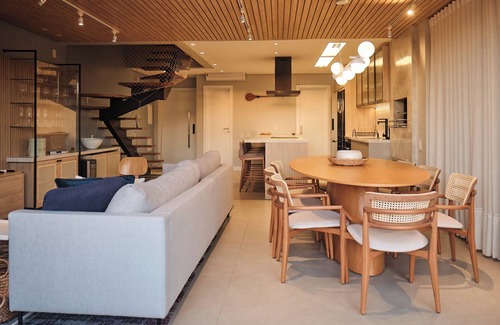 Florianopolis Casa | From living room to beach or pool! Gorgeous sunset!