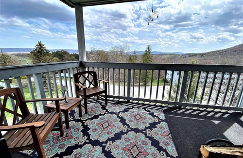Davis Condominio | BR260 Perfect for 2 couples! Summer Pool!